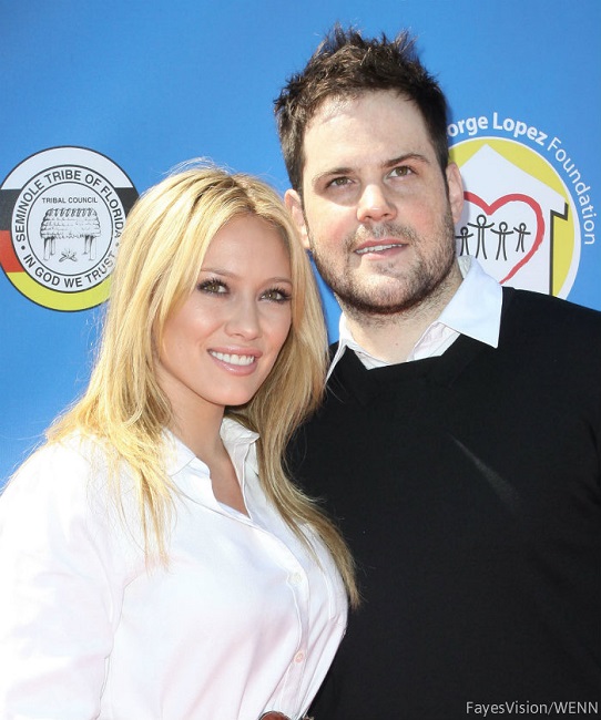 Mike Comrie and Hilary Duff Mike Comrie and Hilary Duff