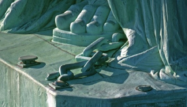 statue of liberty has a broken chain statue of Liberty has a broken chain