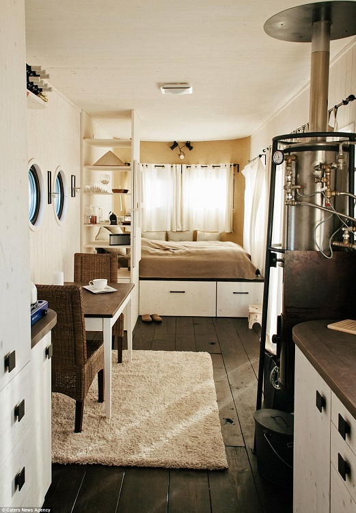 The interior walls Wohnwagon The interior walls Wohnwagon