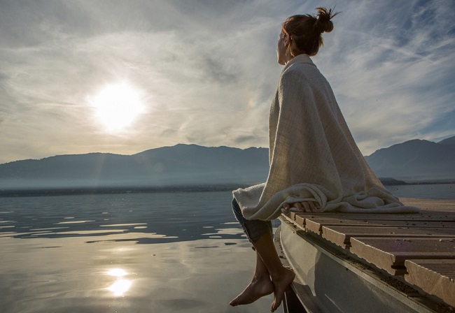 Being alone Being alone