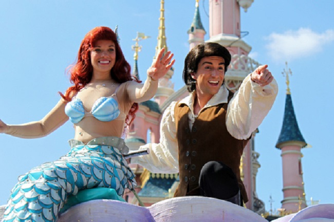 The employees are given an appearance guidelines book The employees are given an appearance guidelines book