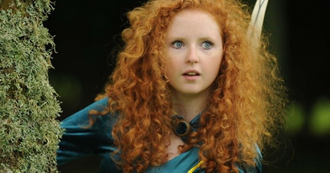 Caitlyn Bond’s resemblance to Merida is amazing Caitlyn Bond’s resemblance to Merida is amazing