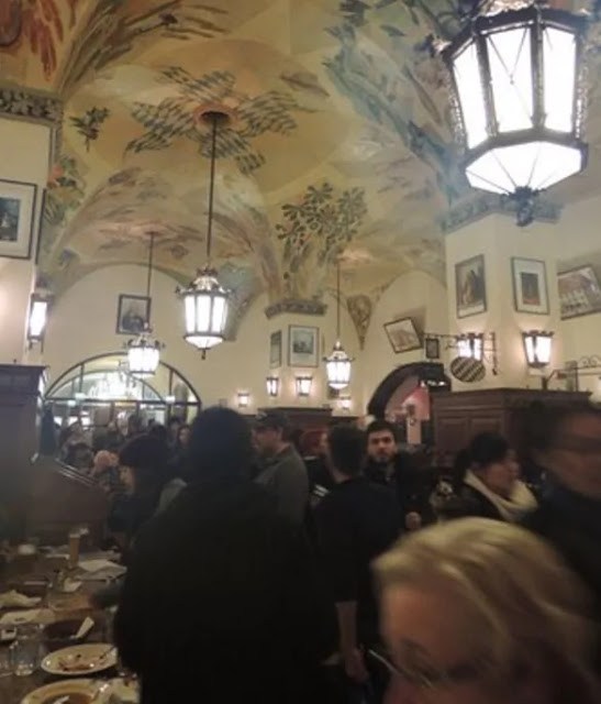 Everyone loves a pitcher Everyone loves a pitcher