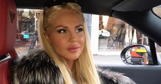 Easy To Make Her Happy Easy To Make Her Happy