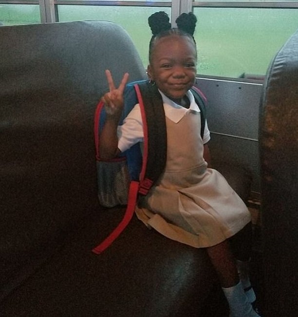 Evans encouraged other mothers to do the same to their kids