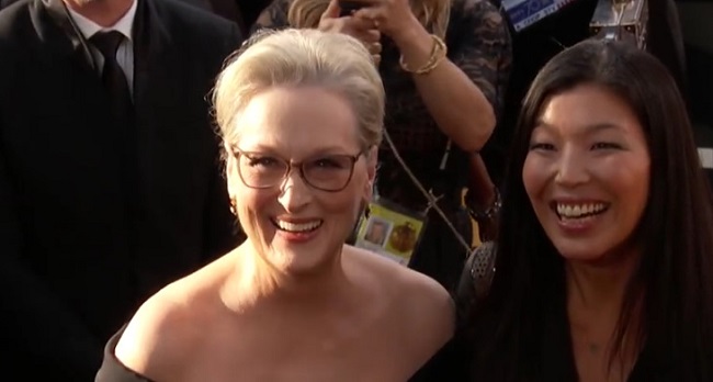 Kelly screams, Can I meet you Kelly screams, Can I meet you