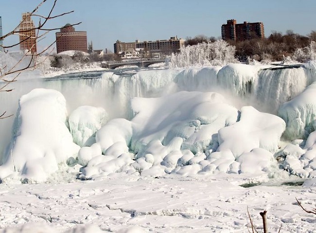 The one thing that you will spot when you travel to Niagara Falls this season is the snow blobs all across it The one thing that you will spot when you travel to Niagara Falls this season is the snow blobs all across it