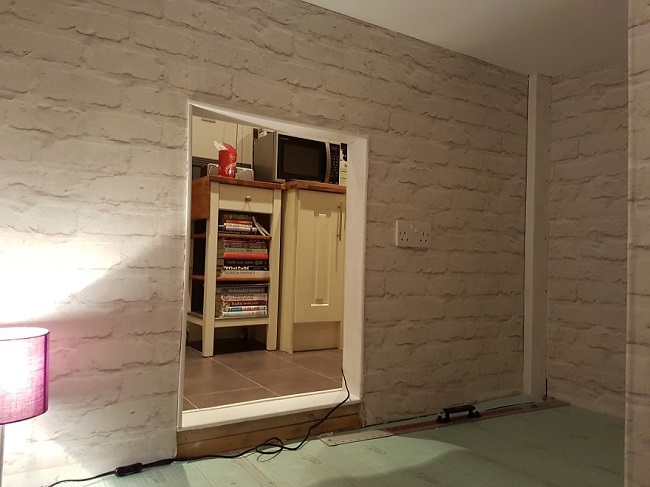 They wanted to make sure that space is not cramped up for Molly1 They wanted to make sure that space is not cramped up for Molly1