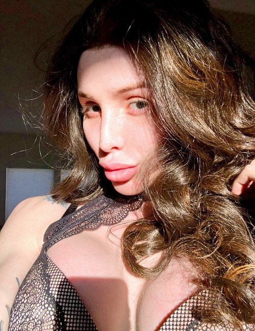 Kyleigh says, “I didn't start out beautiful, I built myself beautiful”