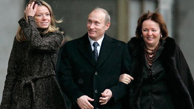 Let’s Talk About The Rich And Fabulous Life of Vladimir Putin