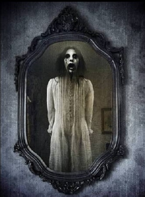 Scorpio - White Lady Scorpio - White Lady