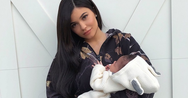 kyle jenner with her baby kyle jenner with her baby