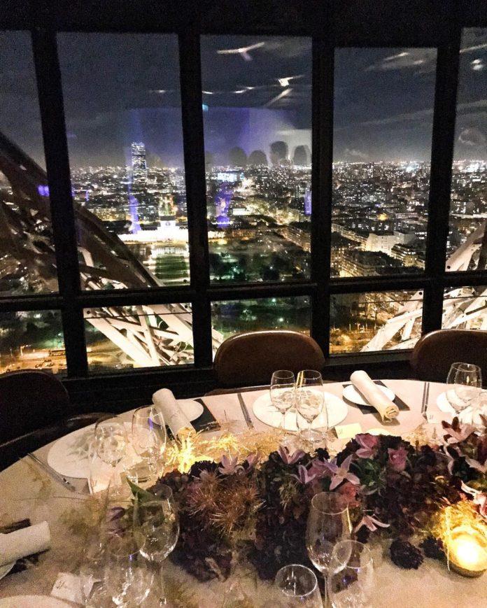 Le Jules Verne, France