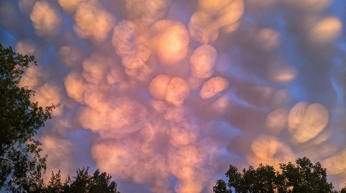 Mammatus Sunset