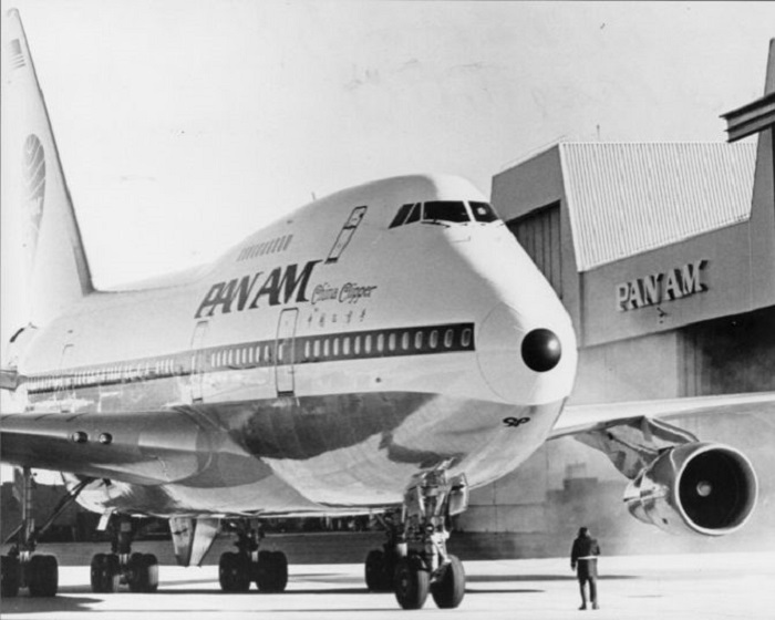 An unauthorised plane suddenly appeared above Porto Alegre airport An unauthorised plane suddenly appeared above Porto Alegre airport