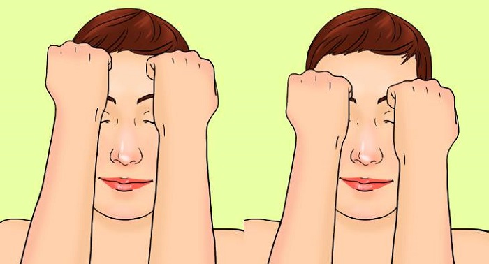 Go up to the forehead Go up to the forehead