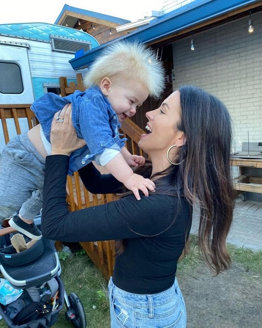 Katelyn still combs Locklan’s hair and still thinks he’s as cute as ever