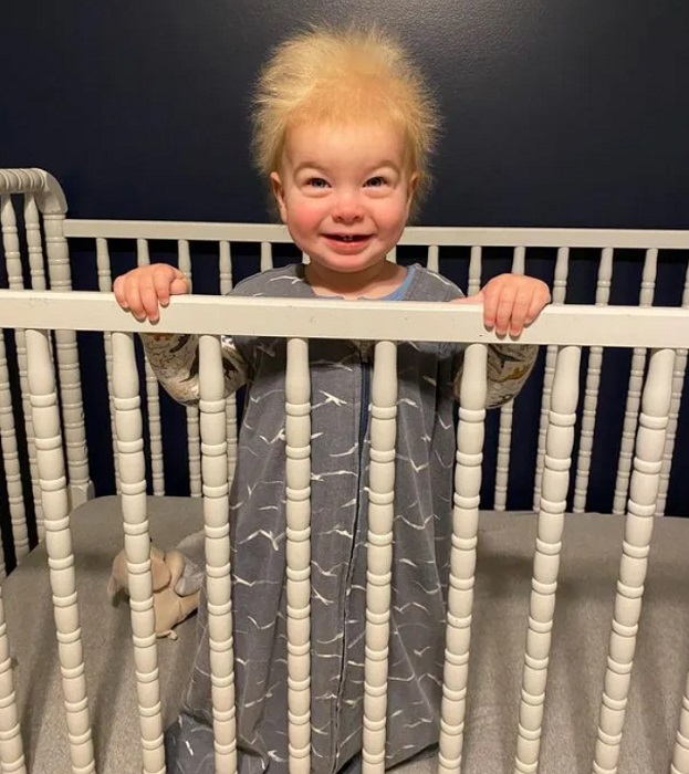 Lockland Samples with his peach fuzz of a hairstyle was a viral sensation before his Mom learned about her son’s condition Lockland Samples with his peach fuzz of a hairstyle was a viral sensation before his Mom learned about her son’s condition