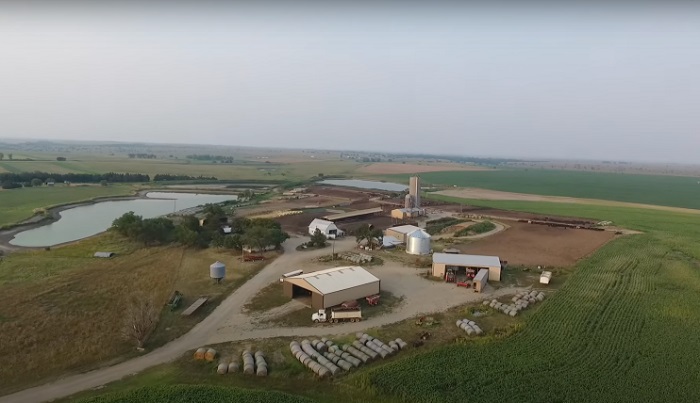 Besides making entertaining music parodies, they also create good educational videos about farm life