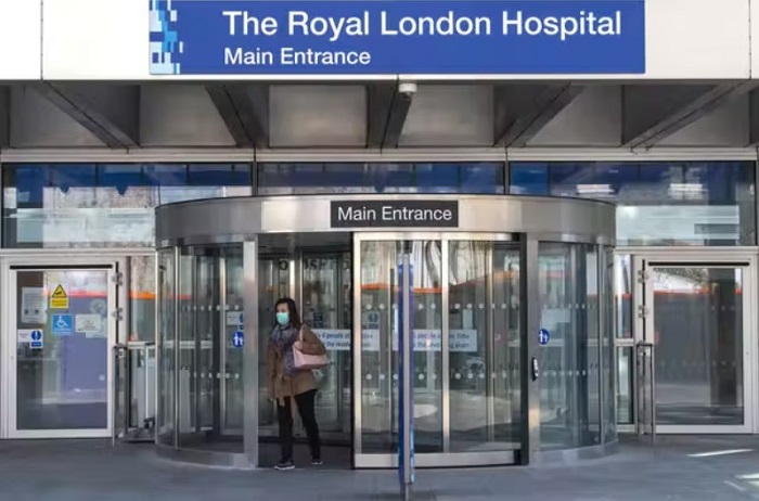 The voices told her to visit the London Hospital for a brain scan The voices told her to visit the London Hospital for a brain scan