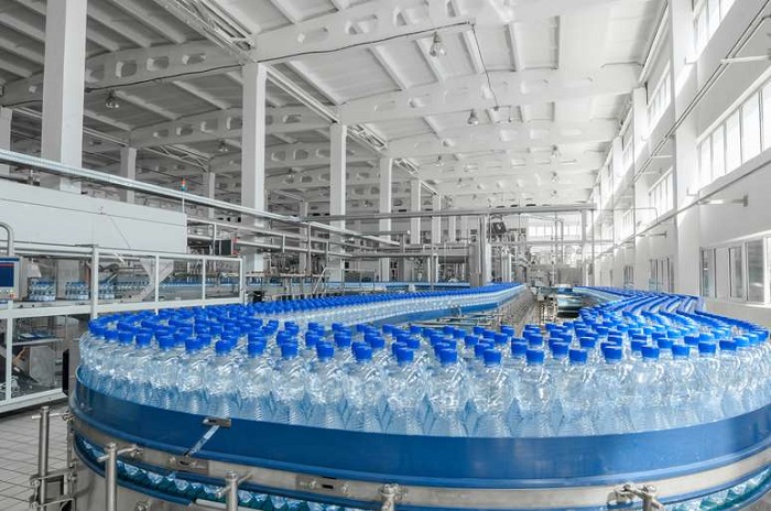 Manufacturing plastic bottles are harmful to the environment Manufacturing plastic bottles are harmful to the environment