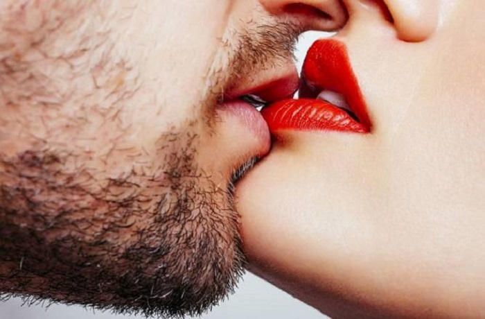 The psychology behind kissing