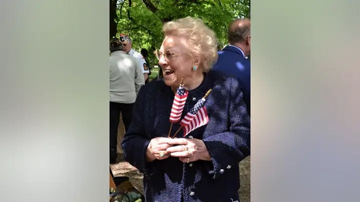 Meri Mion is the girl whose birthday cake got stolen by soldiers in Italy